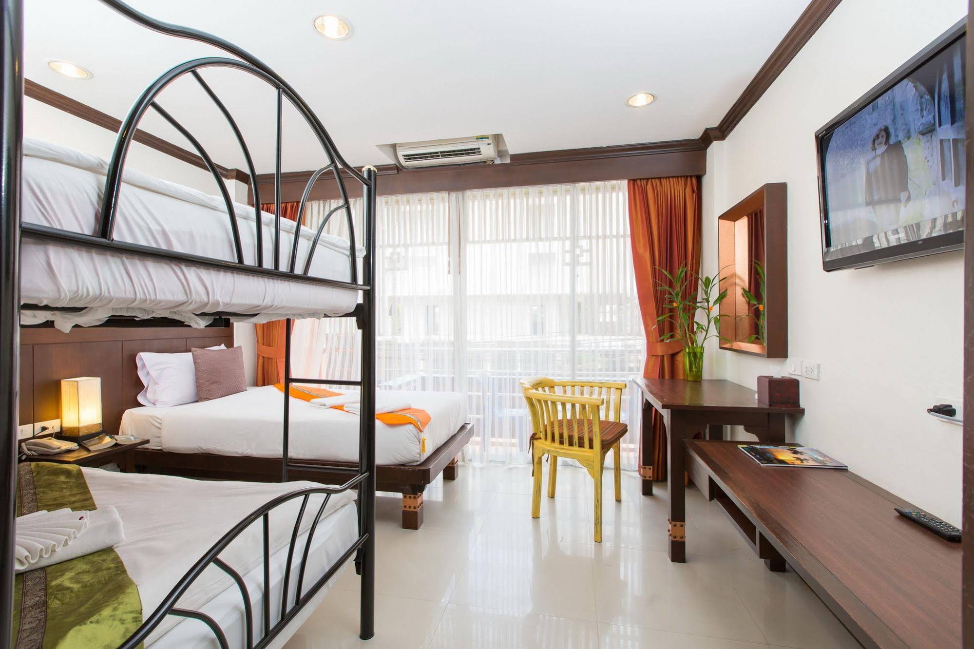 Marina Boutique Suites Guesthouse