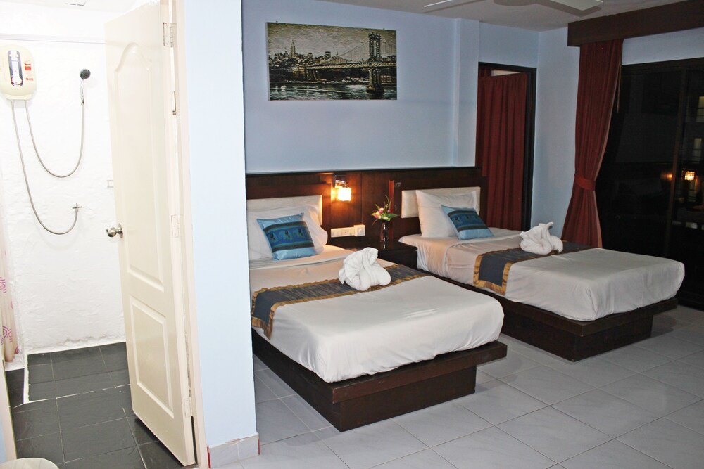 Marine Inn and Wanna House