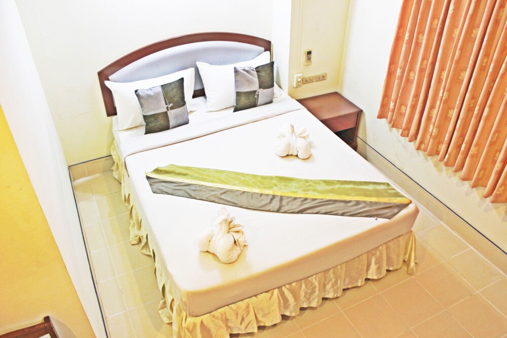 Marine Inn and Wanna House