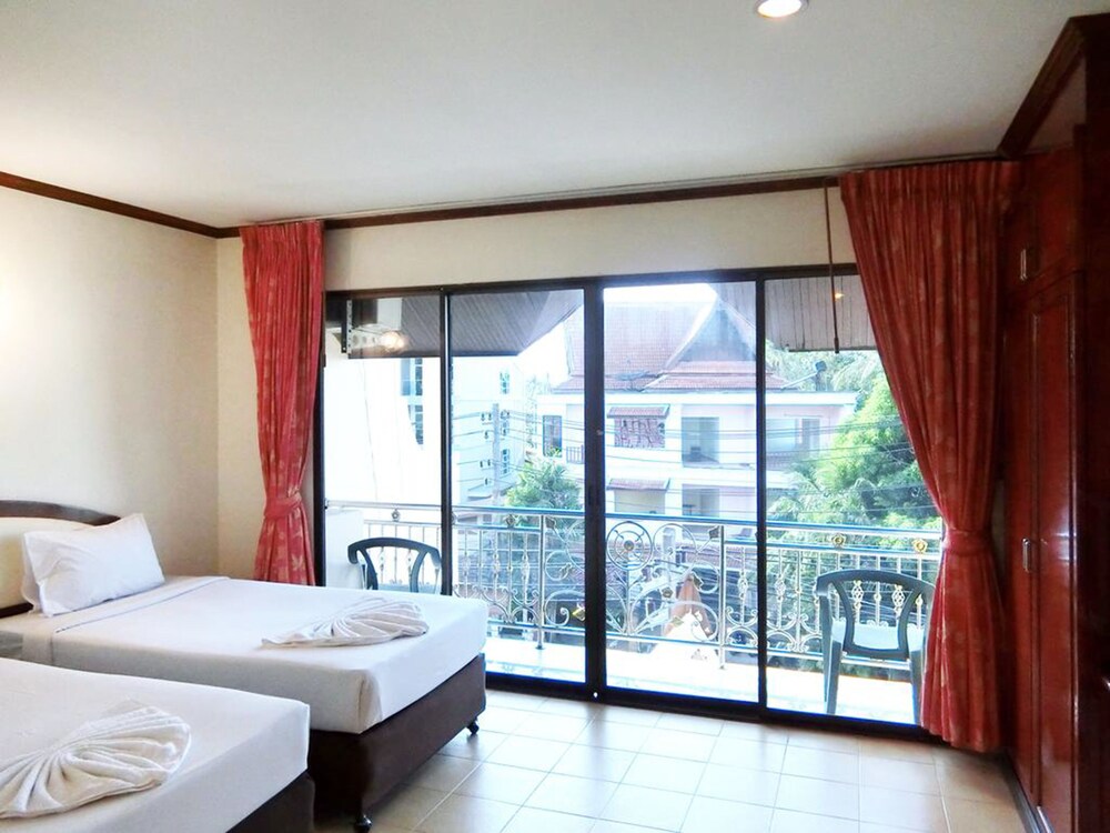 Marine Inn and Wanna House