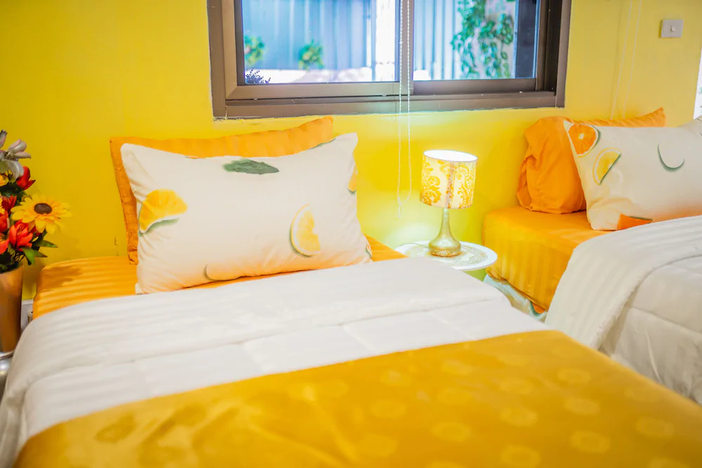 Menulis Coolly House Patong