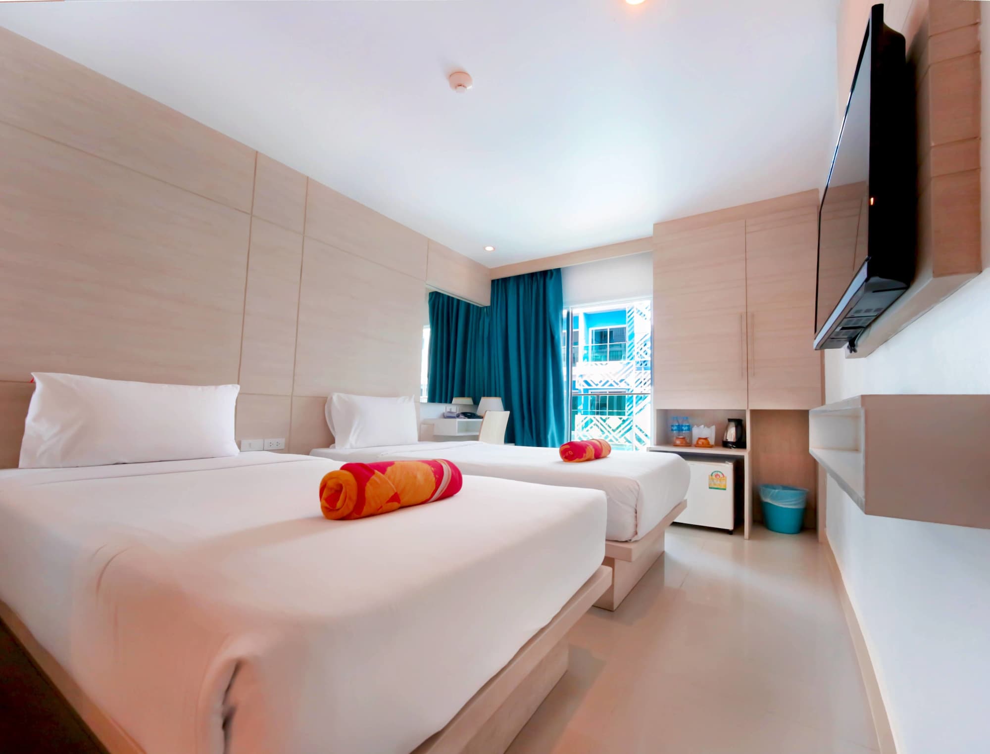 Mirage Express Patong Hotel