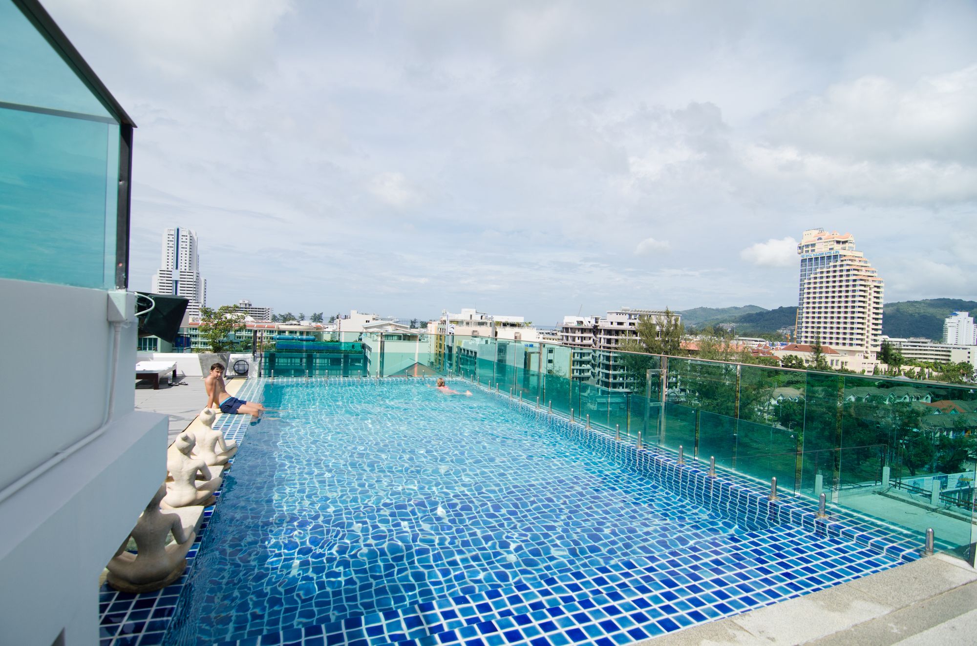 Mirage Express Patong Hotel