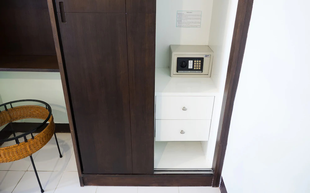 Moon Inn Guesthouse Patong