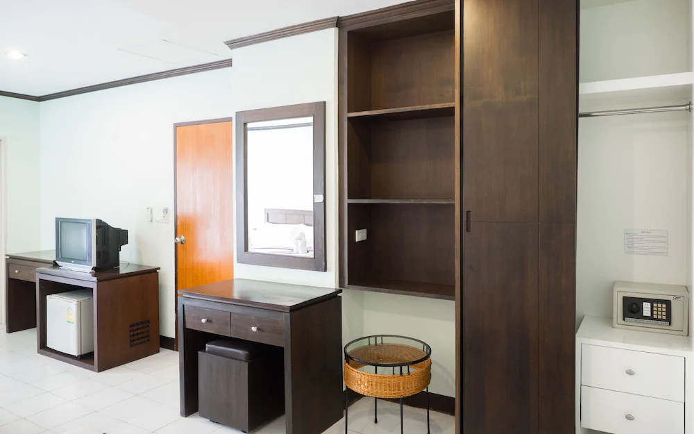 Moon Inn Guesthouse Patong