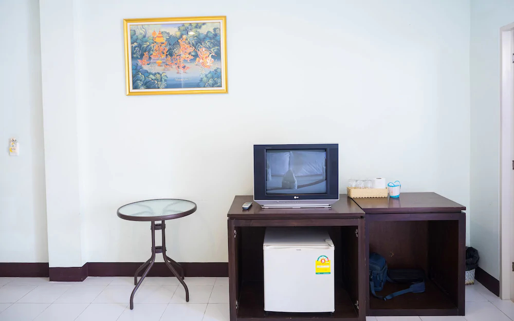 Moon Inn Guesthouse Patong