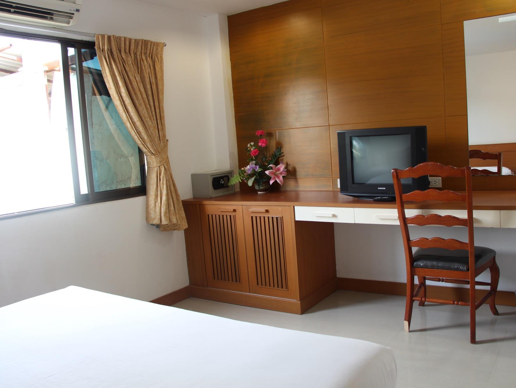 Neptuna Kata Hotel