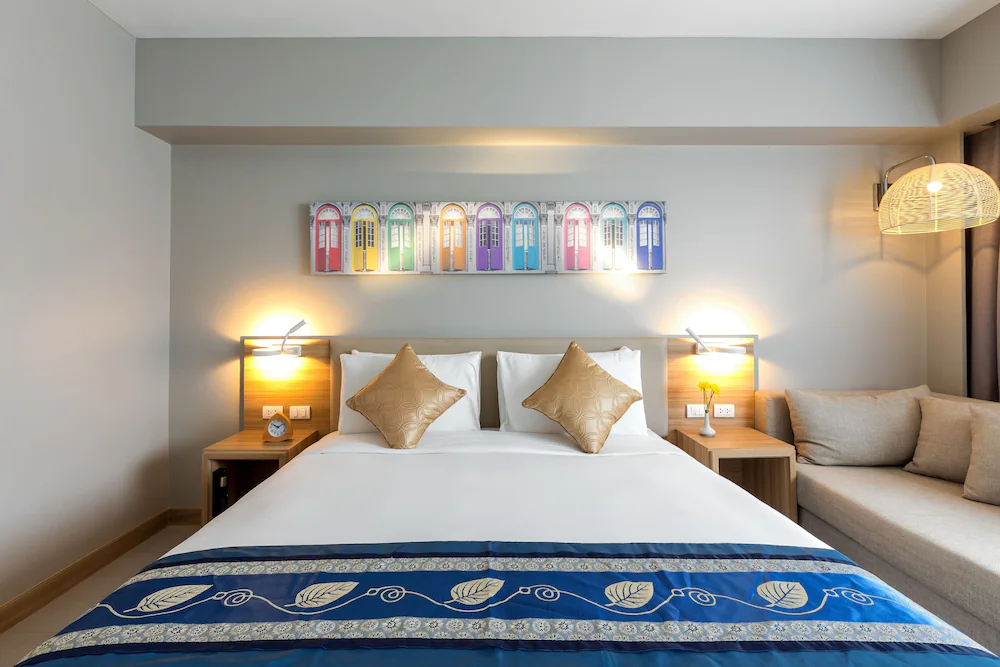 Journey Express Phuket