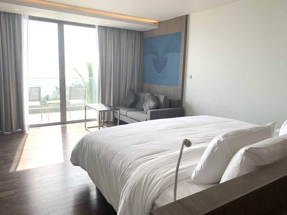 Oceanfront Beach Resort And Spa