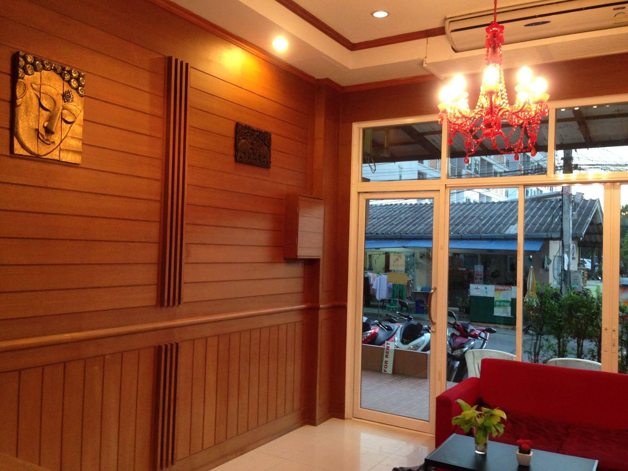 Onibaku Hotel
