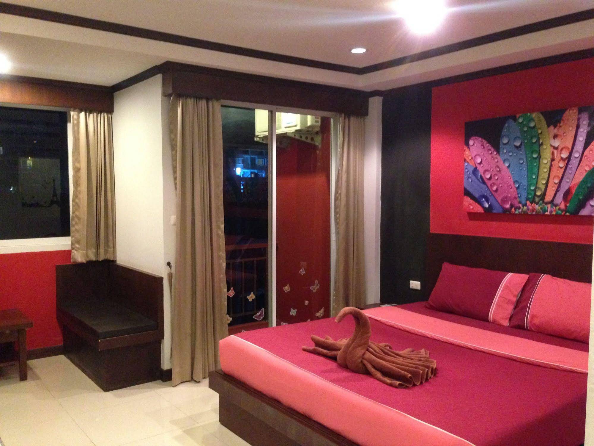 Onibaku Hotel