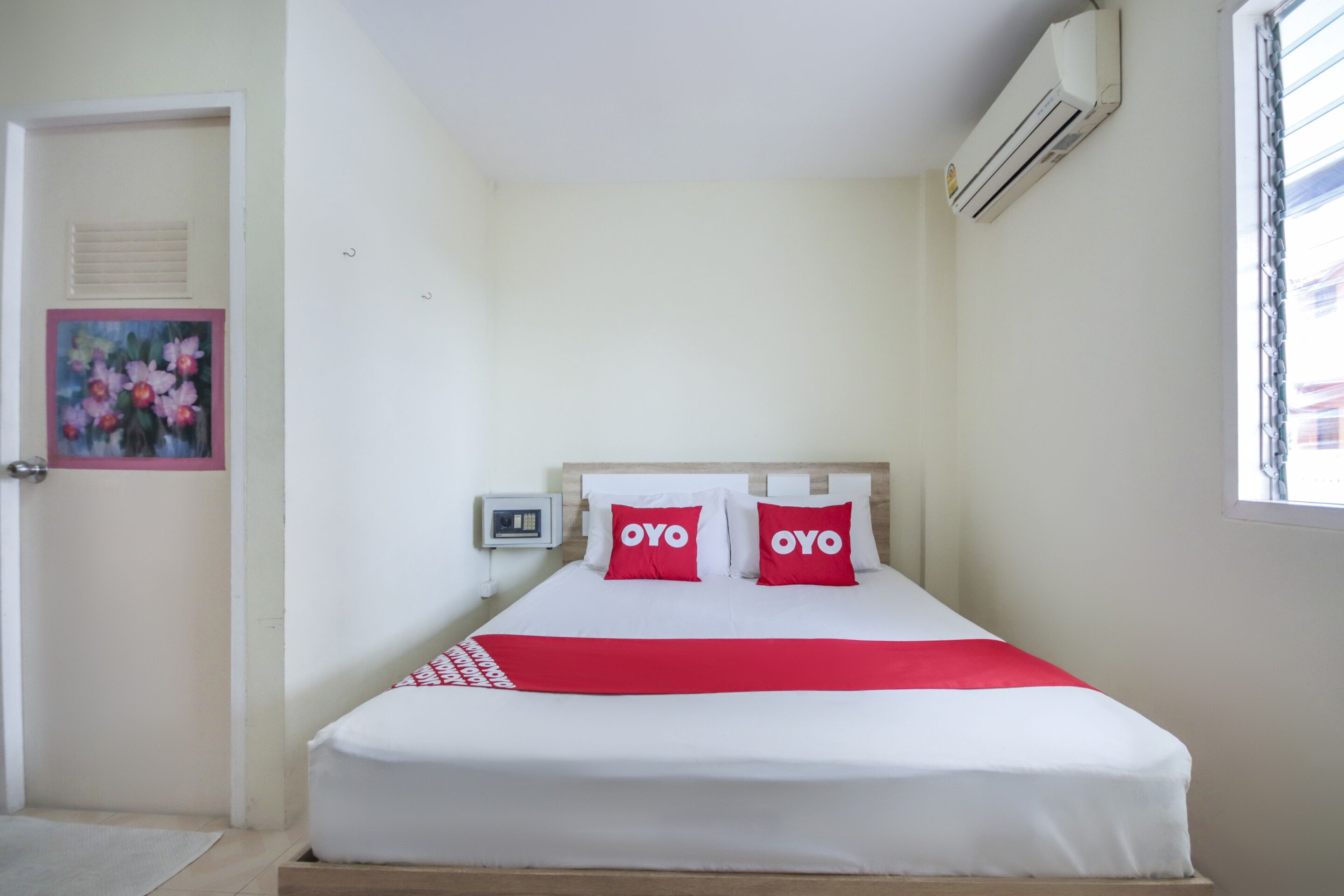 OYO 885 You And Me House