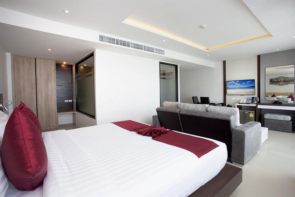 Paripas Patong Resort