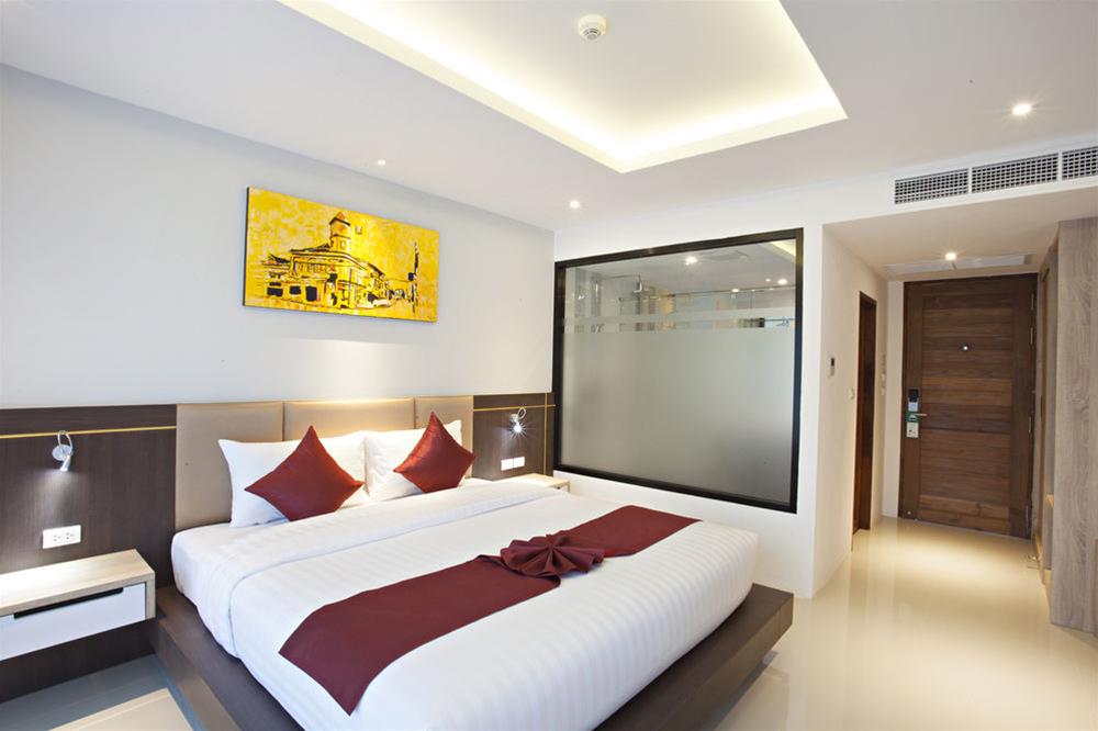 Paripas Patong Resort