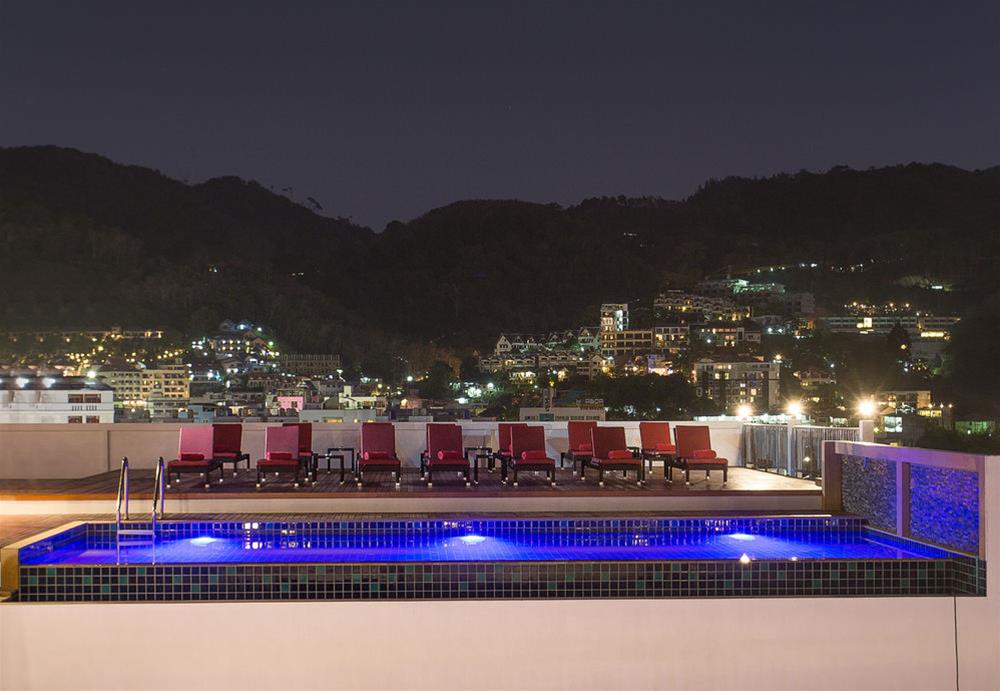 Paripas Patong Resort