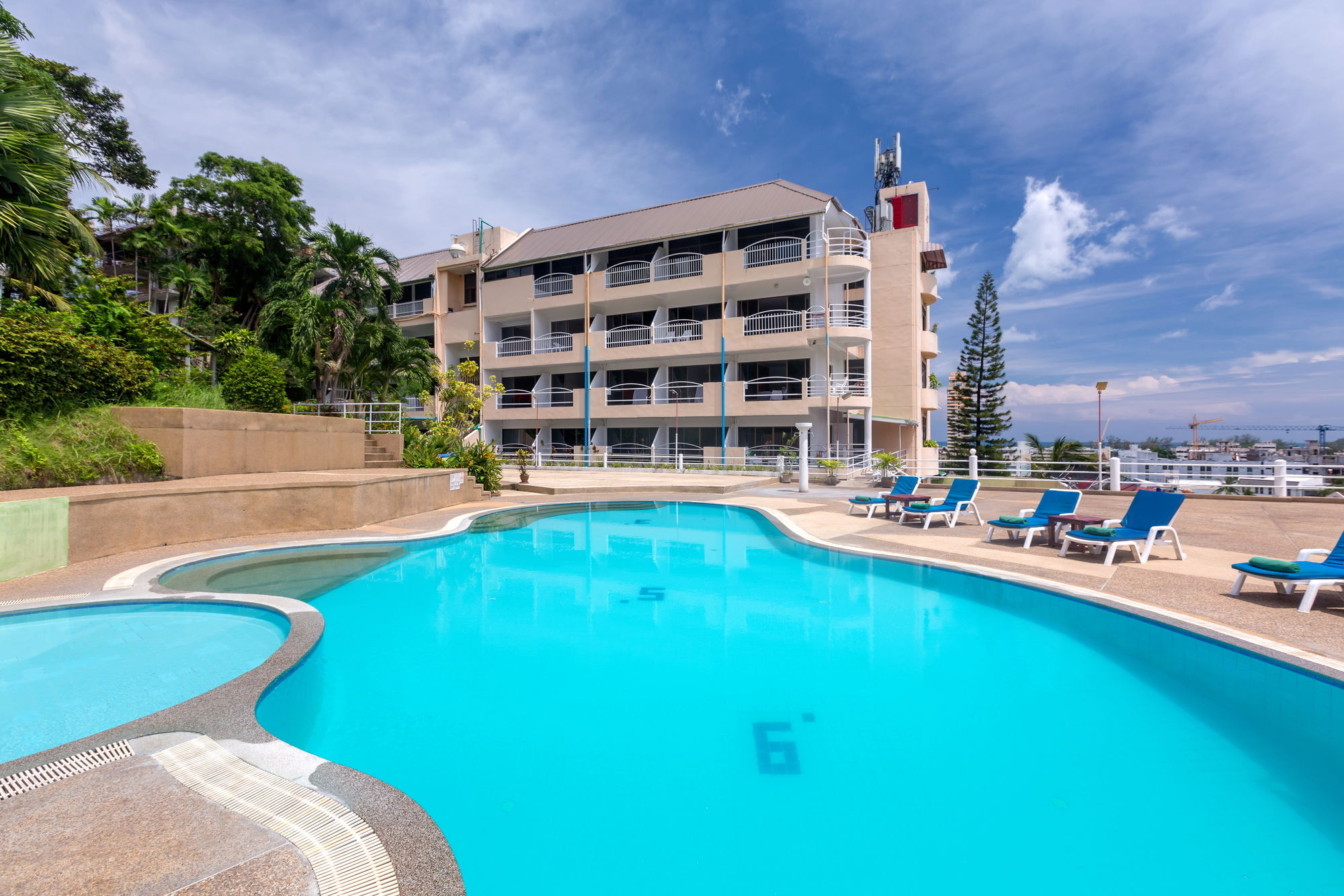 Patong 7Days Premium Hotel Phuket