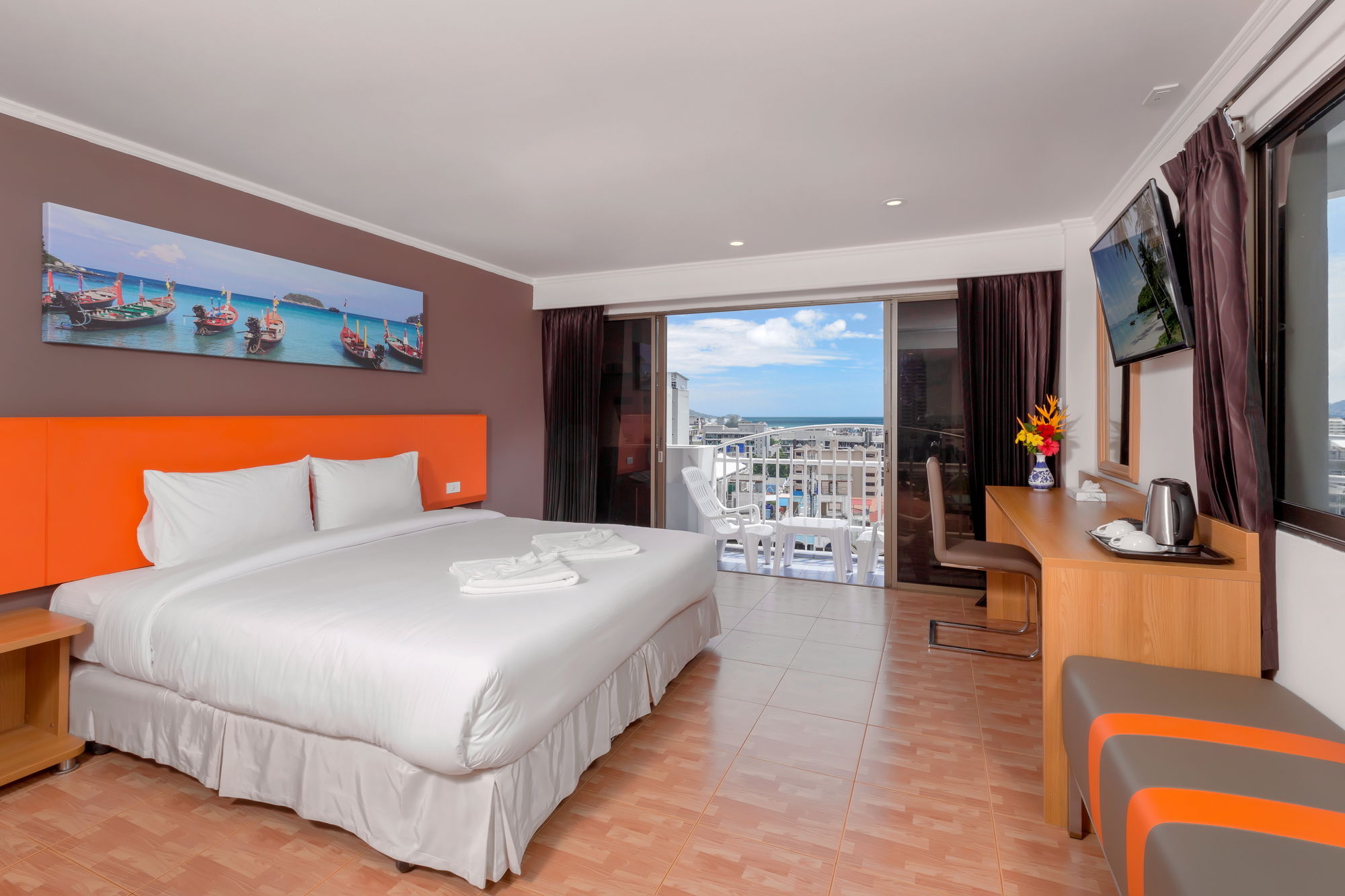 Patong 7Days Premium Hotel Phuket