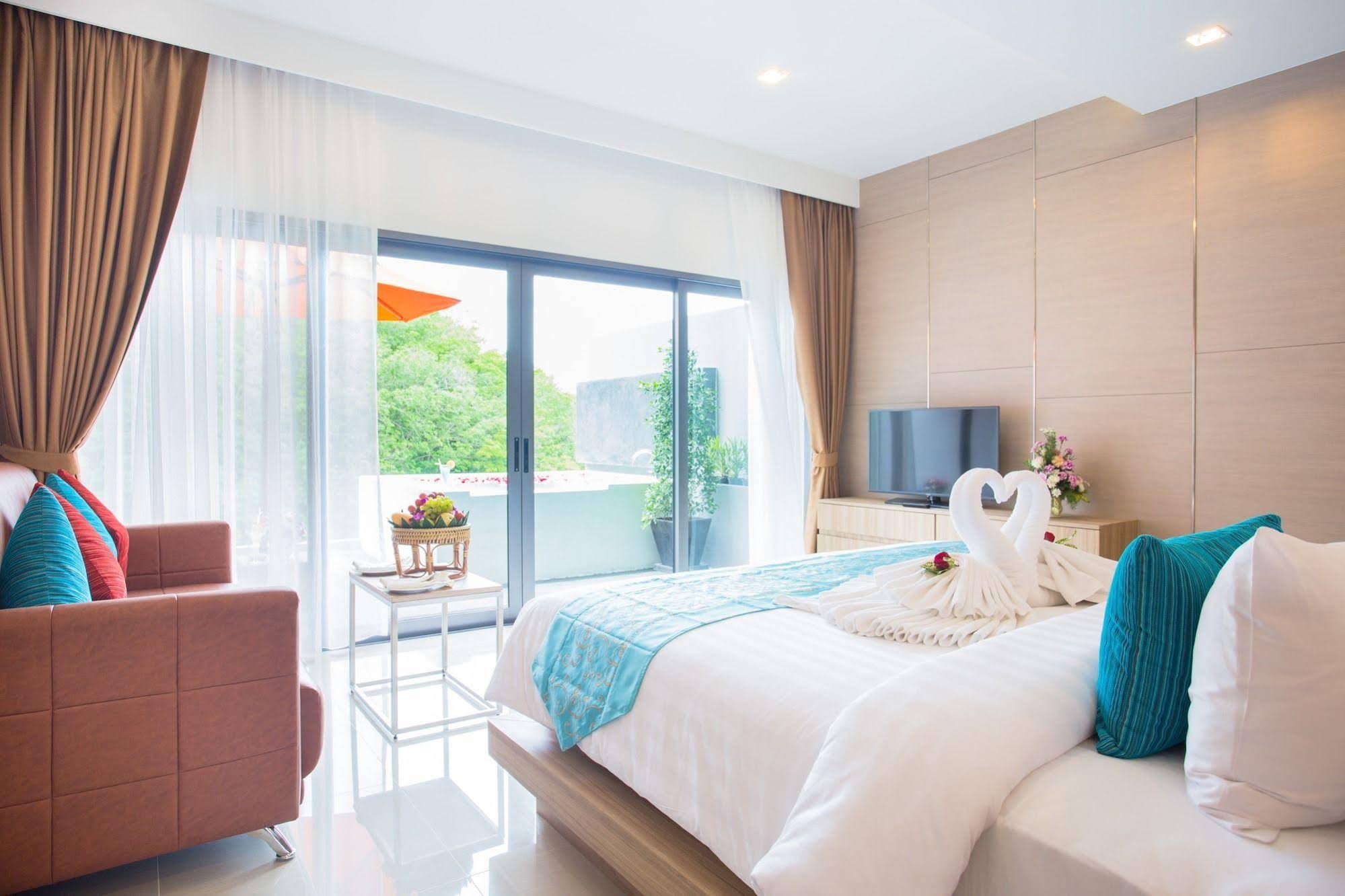 Patong Bay Hill Resort & Spa
