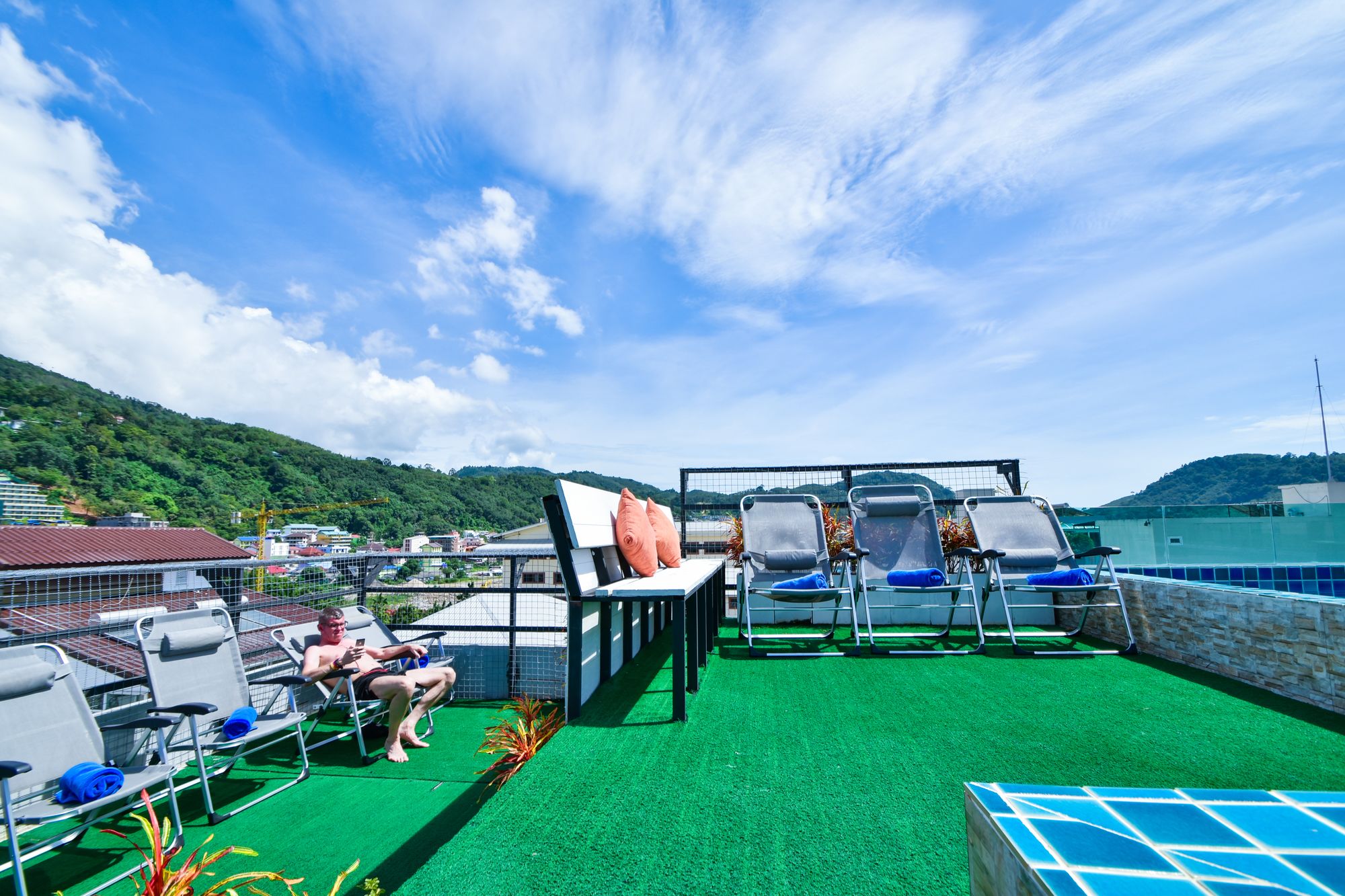 Patong Buri Resort