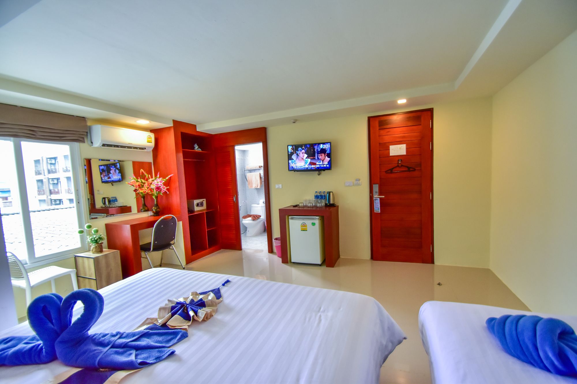 Patong Buri Resort