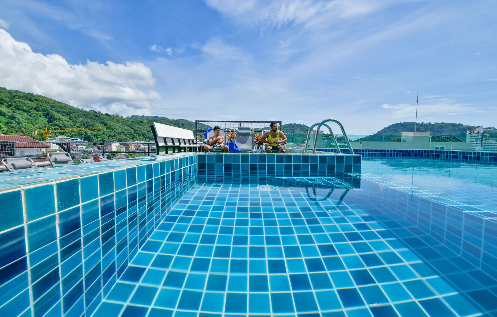 Patong Buri Resort