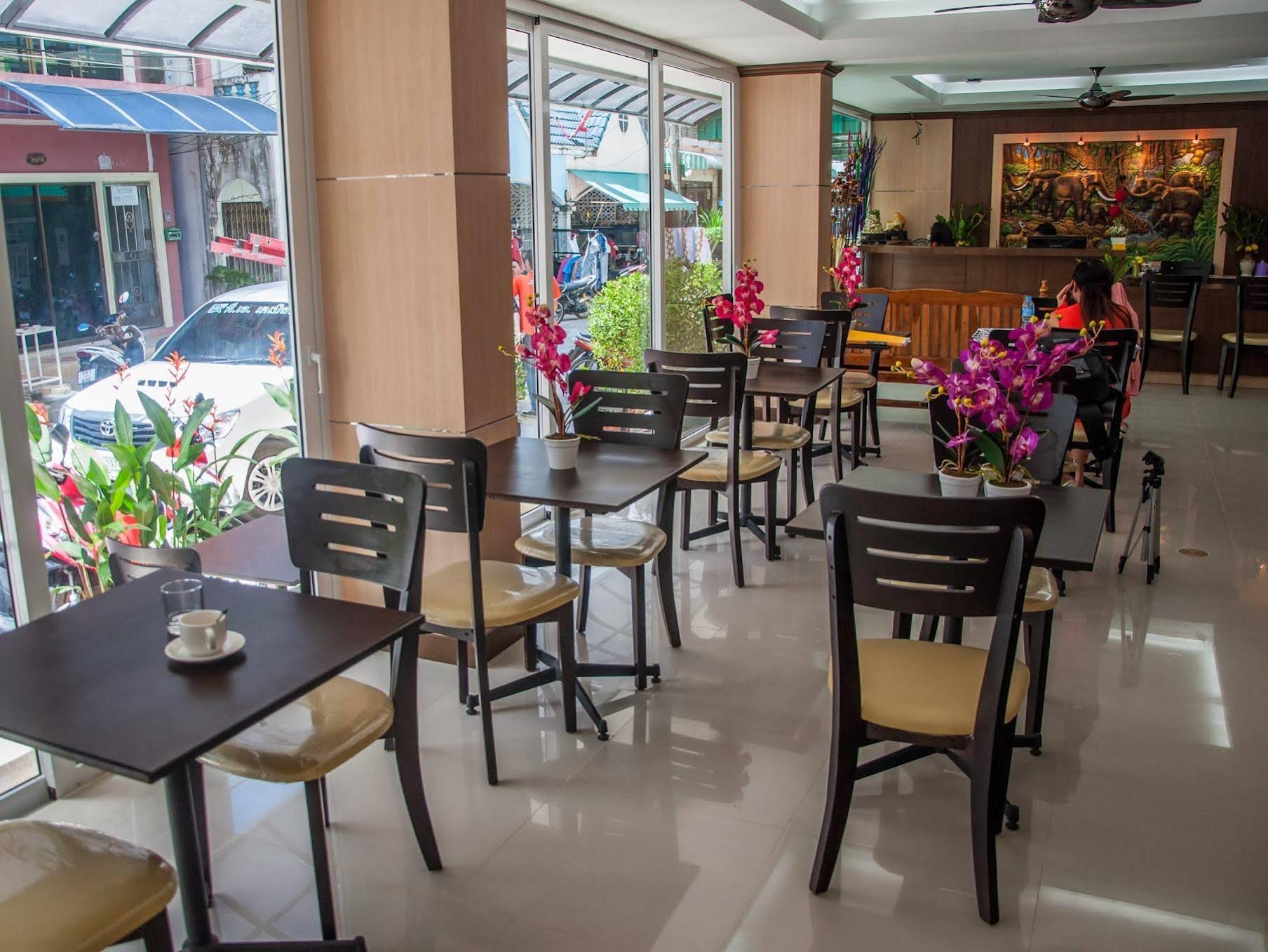 Patong Mansion Hotel