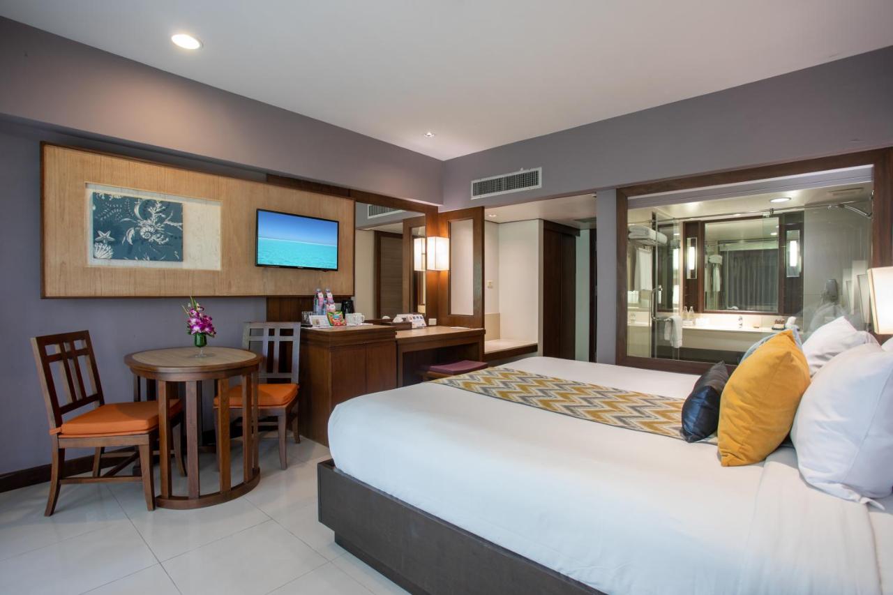 Courtyard by Marriott Phuket Patong Beach Resort