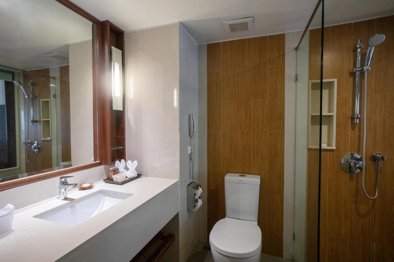 Courtyard by Marriott Phuket Patong Beach Resort