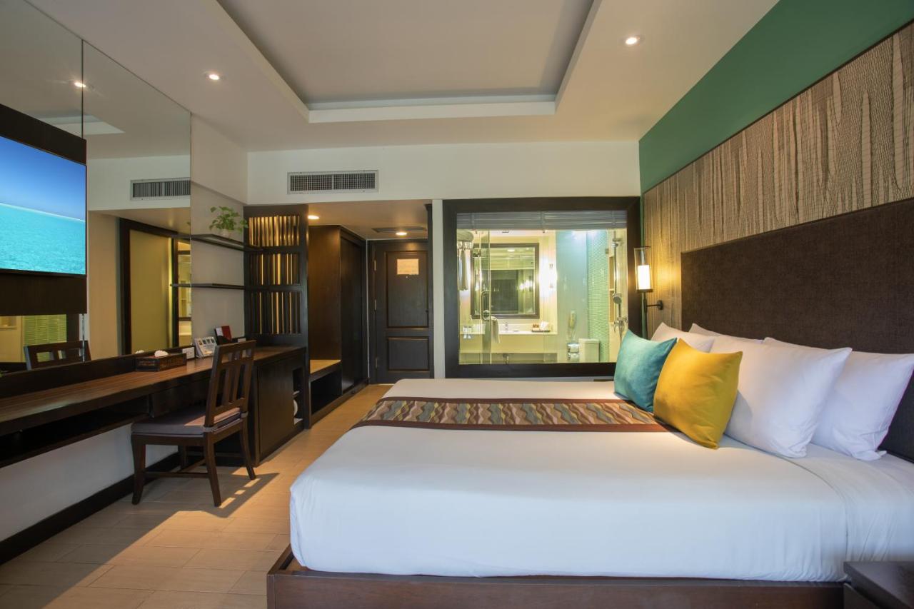 Courtyard by Marriott Phuket Patong Beach Resort