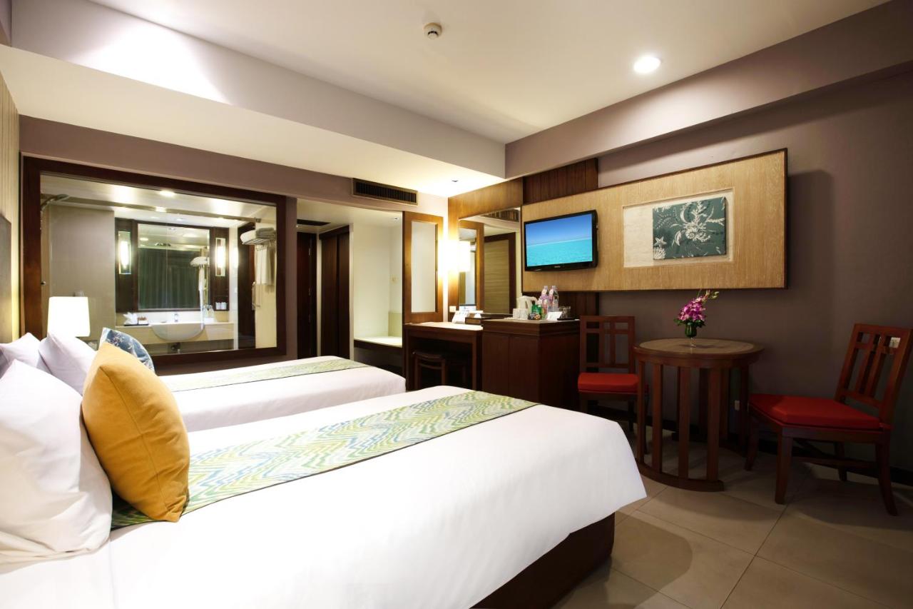 Courtyard by Marriott Phuket Patong Beach Resort