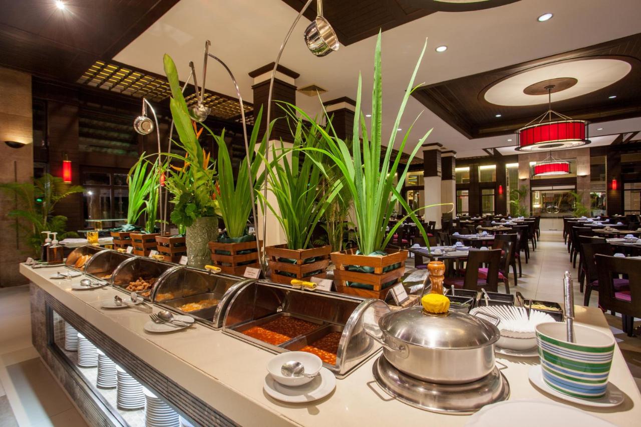 Courtyard by Marriott Phuket Patong Beach Resort