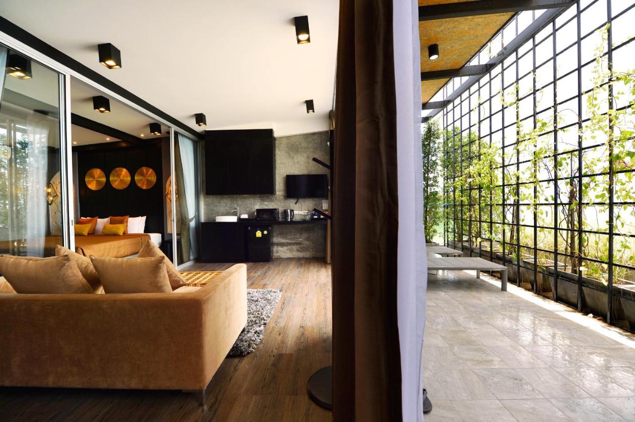 Patong Signature Boutique Hotel