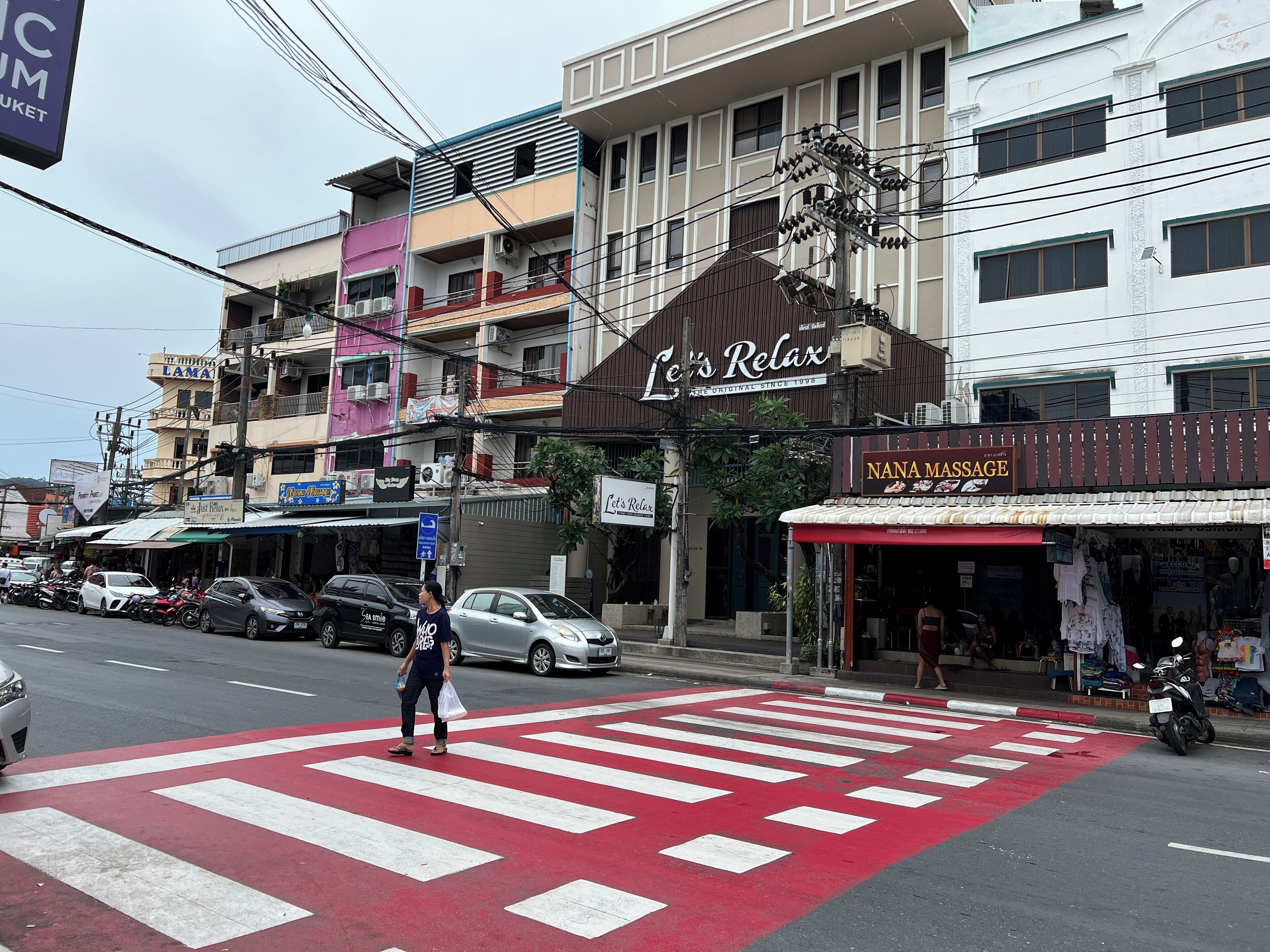Patong Social Hotel & Restaurant