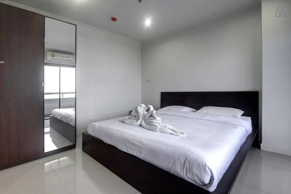 Patong Tower By United 21