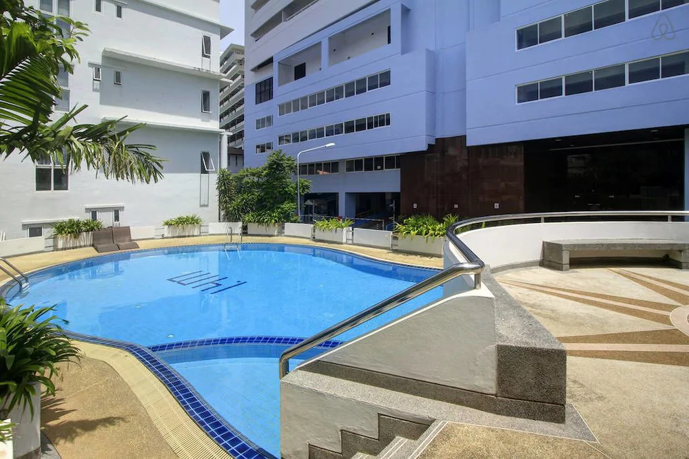 Patong Tower By United 21