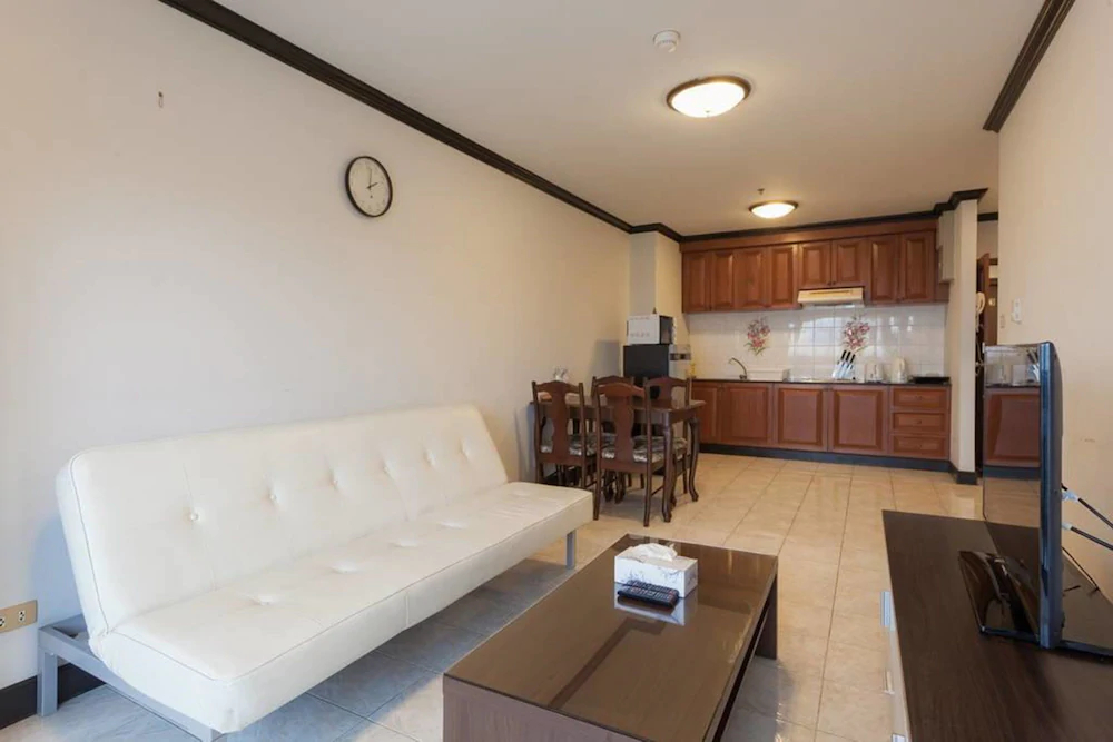 Patong Tower By United 21