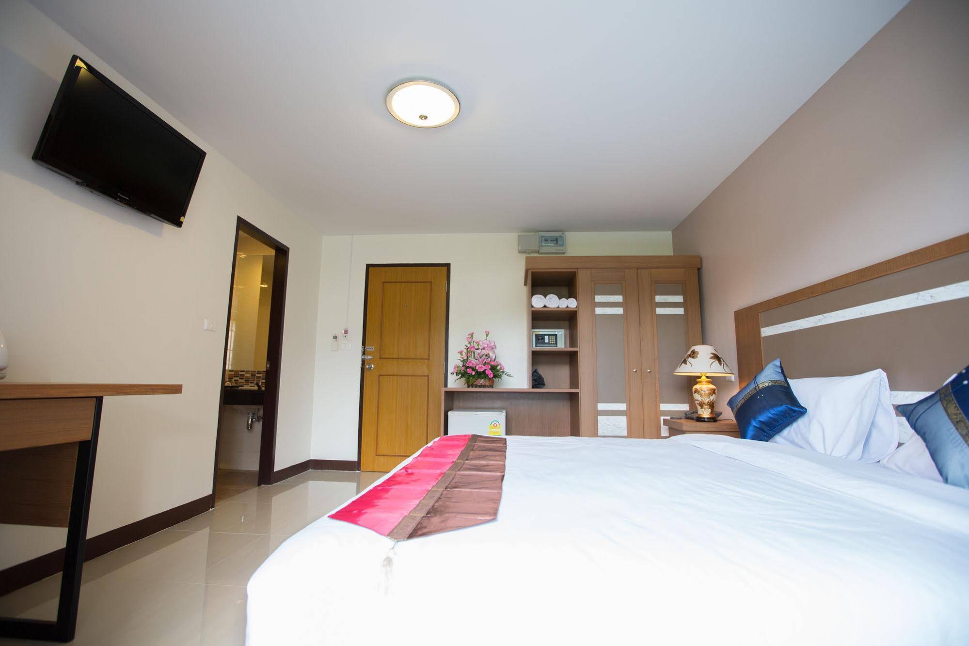 Patong V Hotel