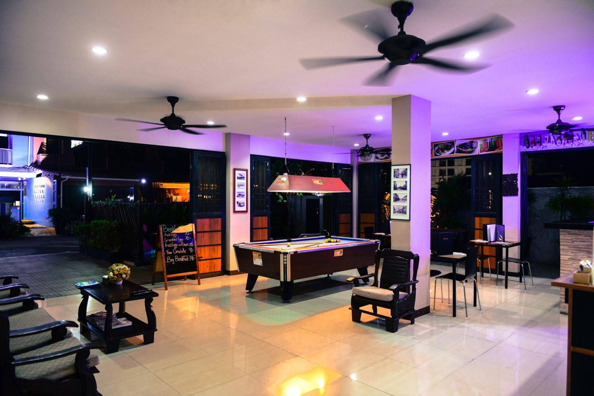 Patong V Hotel