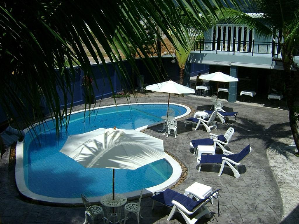 Tiki Garden Resort