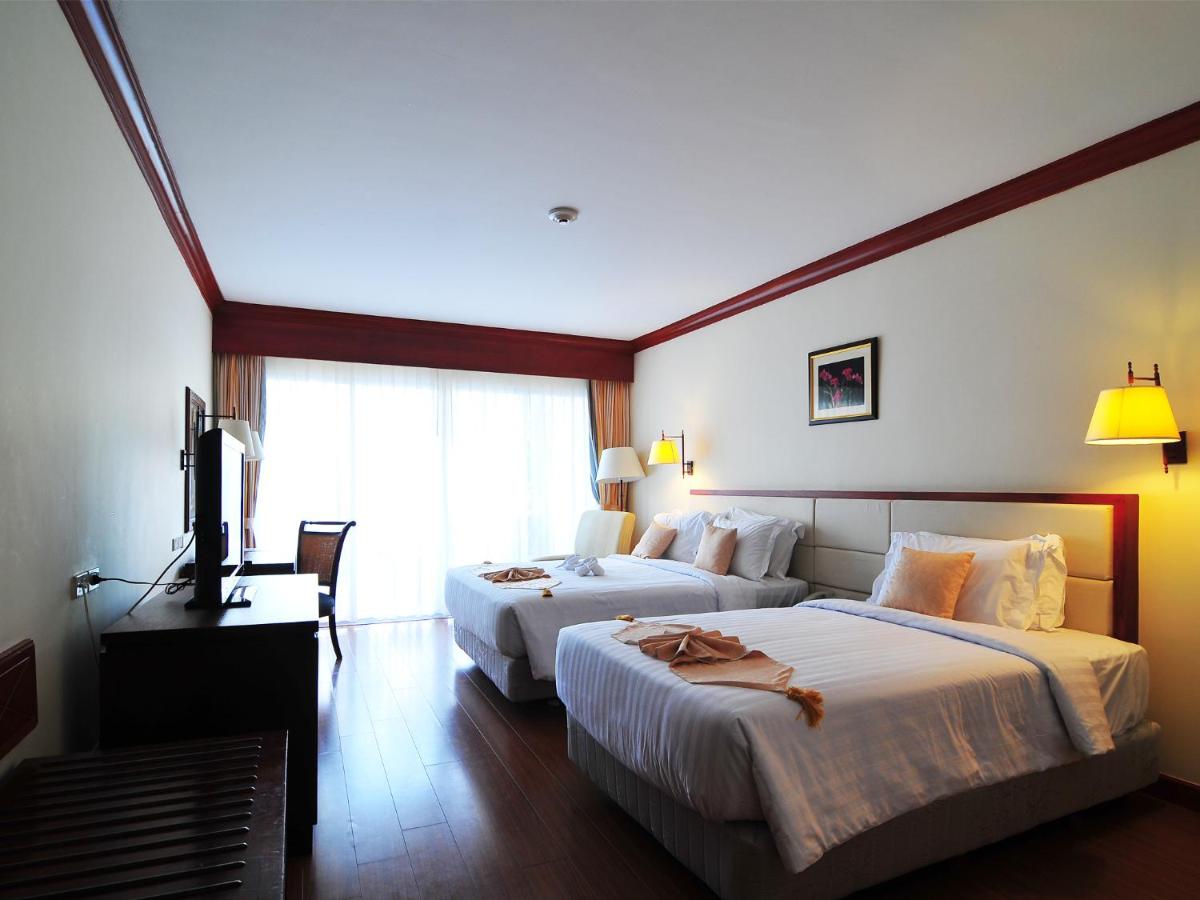 Phuket Graceland Resort & Spa