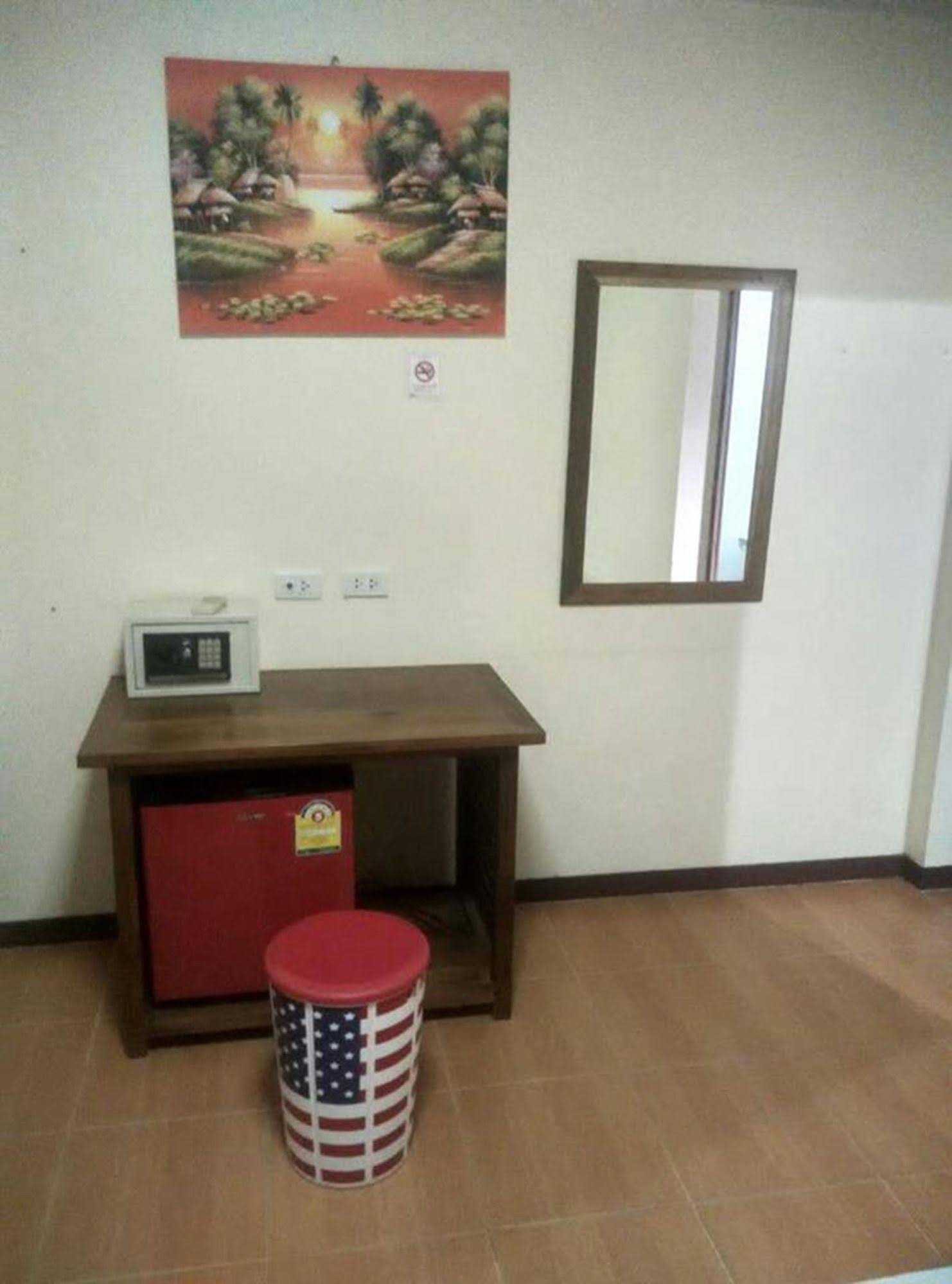 Phuket IYH Hostel