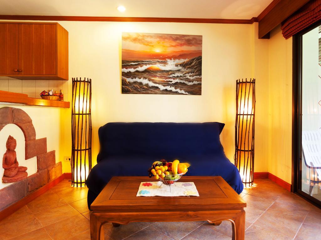 Phuket Resort Sai Rougn Residence