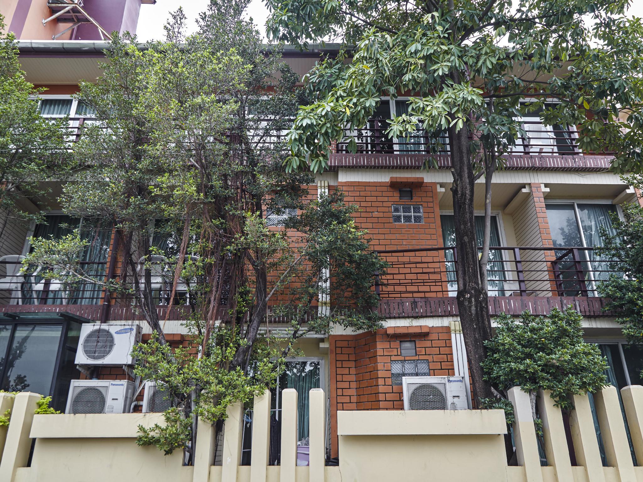 Phuket Sira Boutique Residence