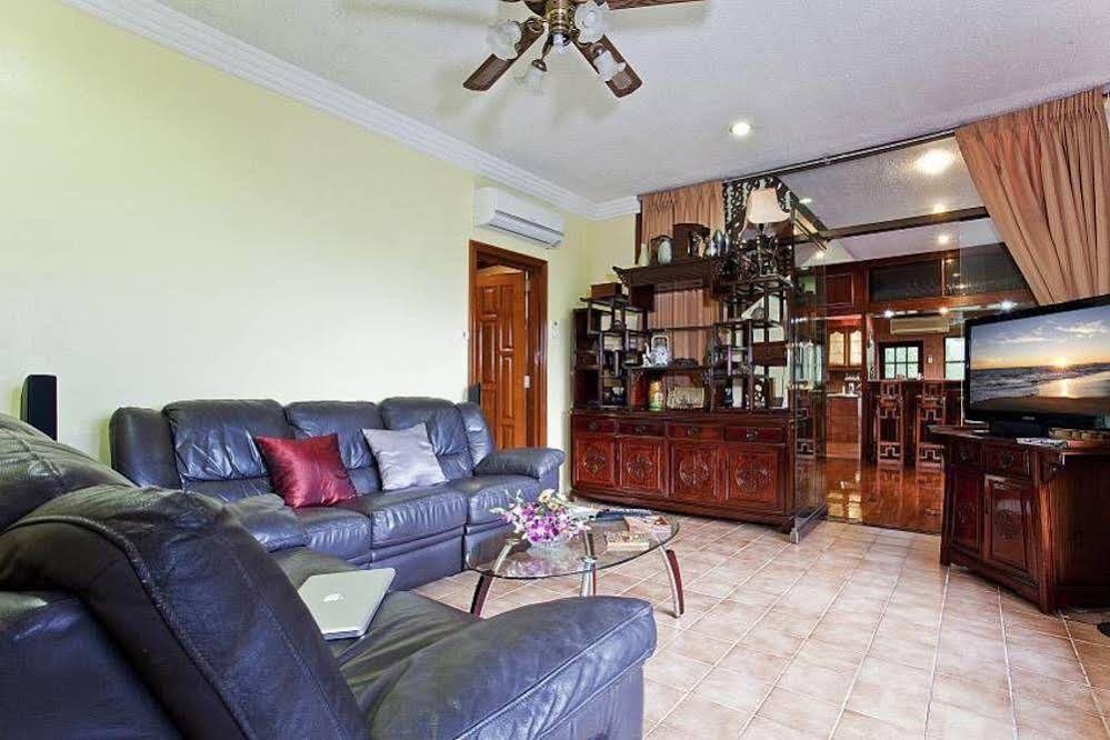 Phuket Villas at Patong Hill Estate