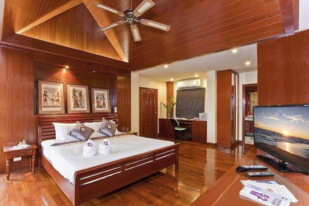Phuket Villas at Patong Hill Estate