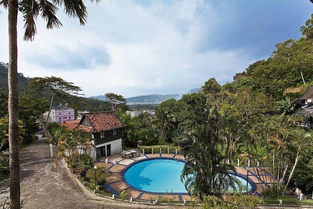 Phuket Villas at Patong Hill Estate