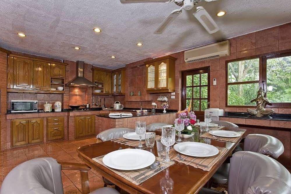 Phuket Villas at Patong Hill Estate