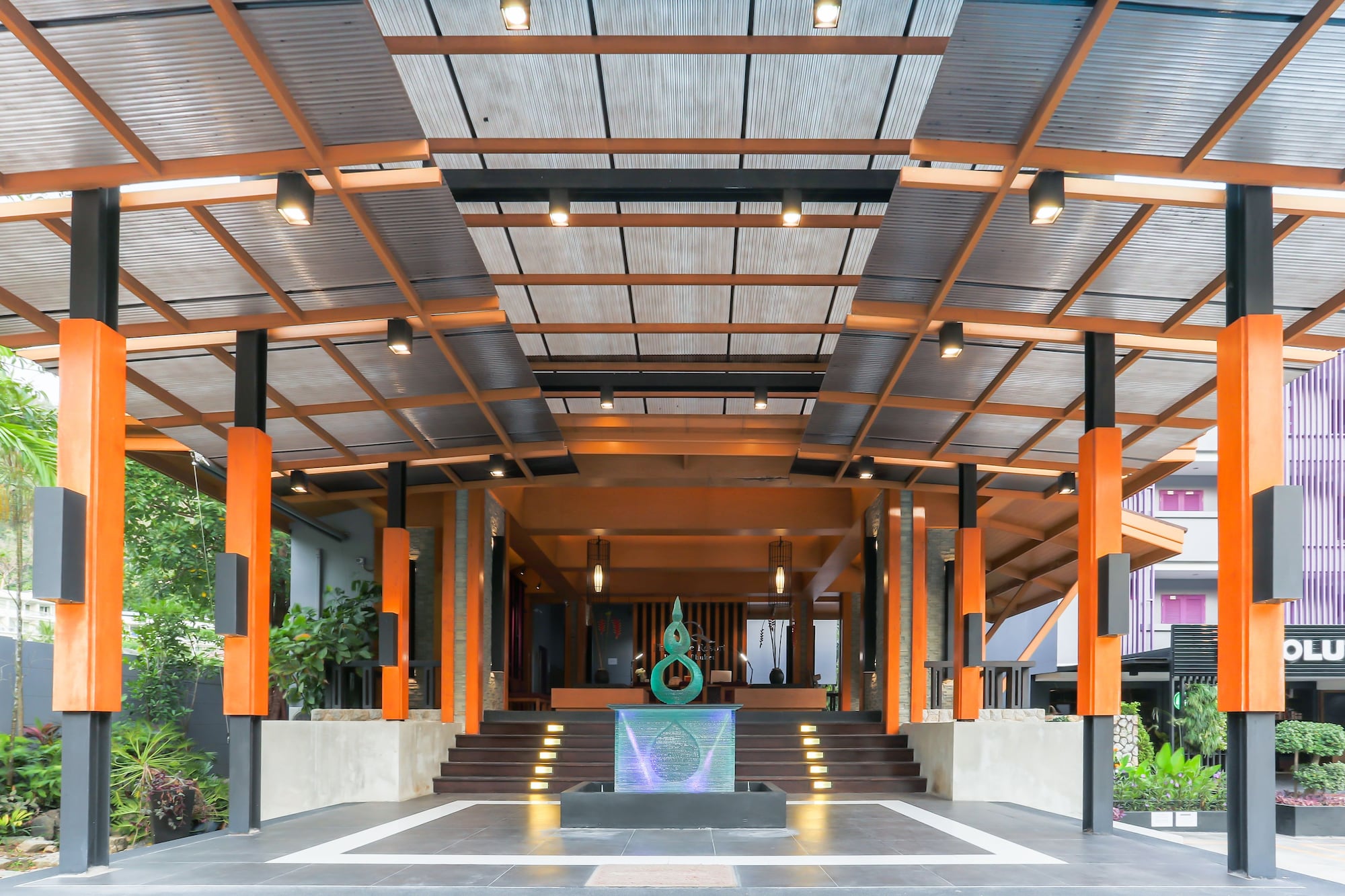 Phuvaree Resort Phuket