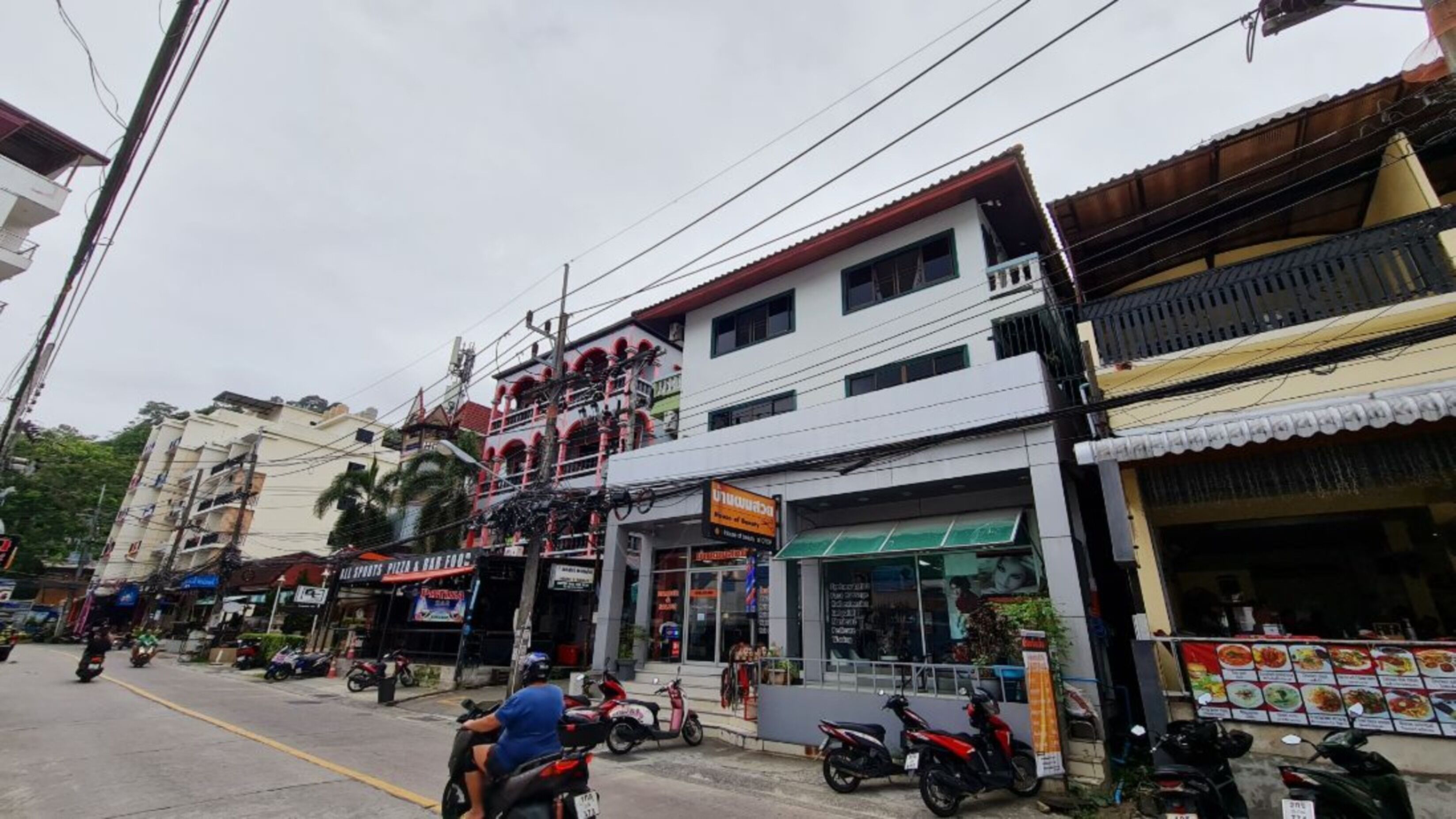 Pichnaree Guest House