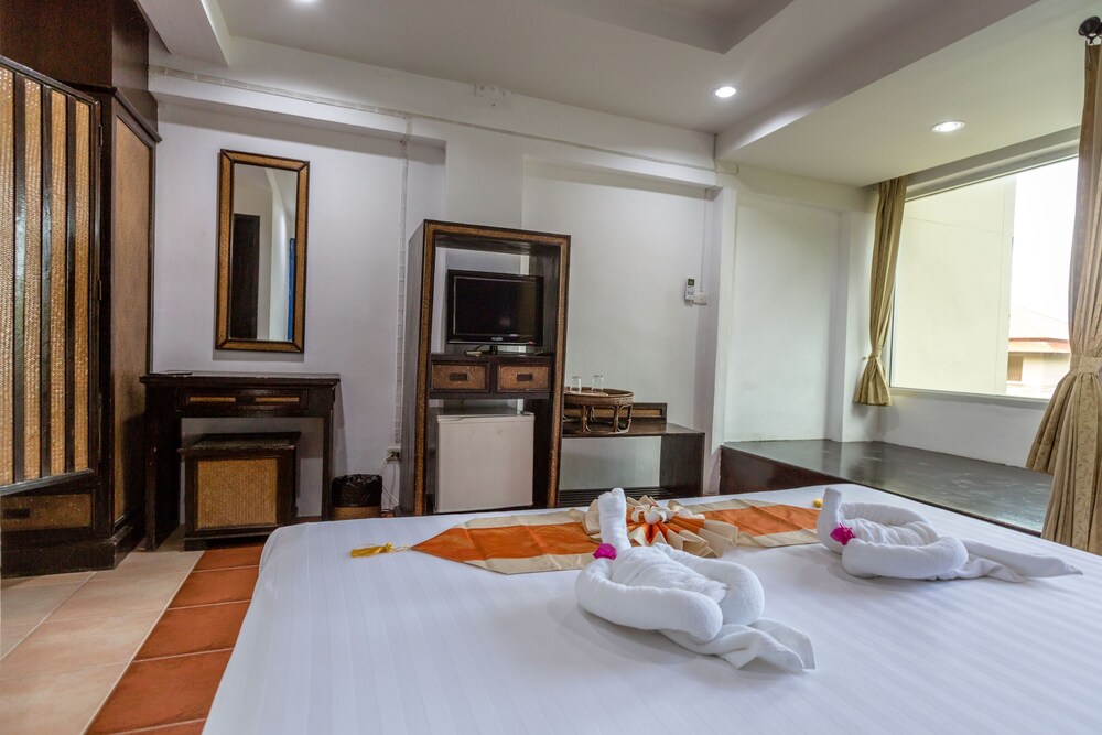 Porter House Patong